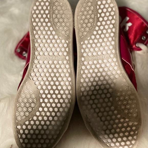 Reebok Top Down Hi-Top Metallic Sneaker - Picture 7 of 13